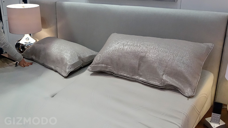 Illustration for article titled Sleep Number's IQ Bed Can Silence a Snoring Bedmate